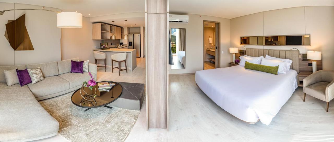 Hotel York Luxury Suites Medellin By Preferred Exterior foto A suite at the hotel